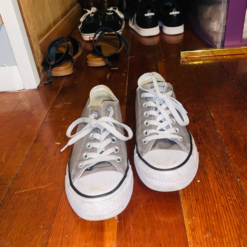 Gray Converse - Picture 4 of 4